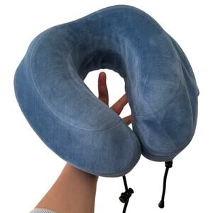 Cabeau Blue Evolution Classic Memory Foam Neck Airplane Pillow Washable Cover